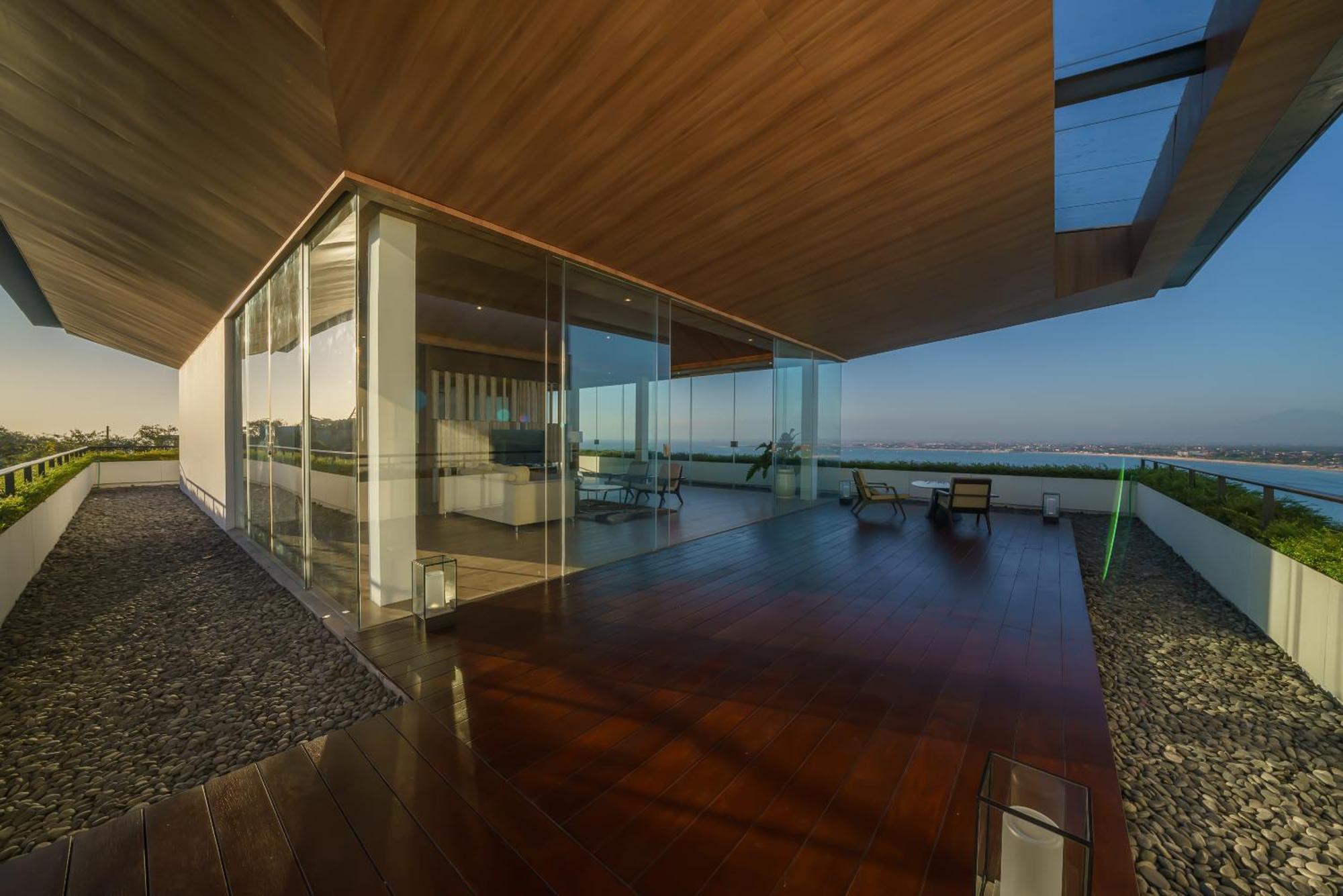 Beyond The Sea - Luxe Sea View Villa In Jimbaran Eksteriør billede